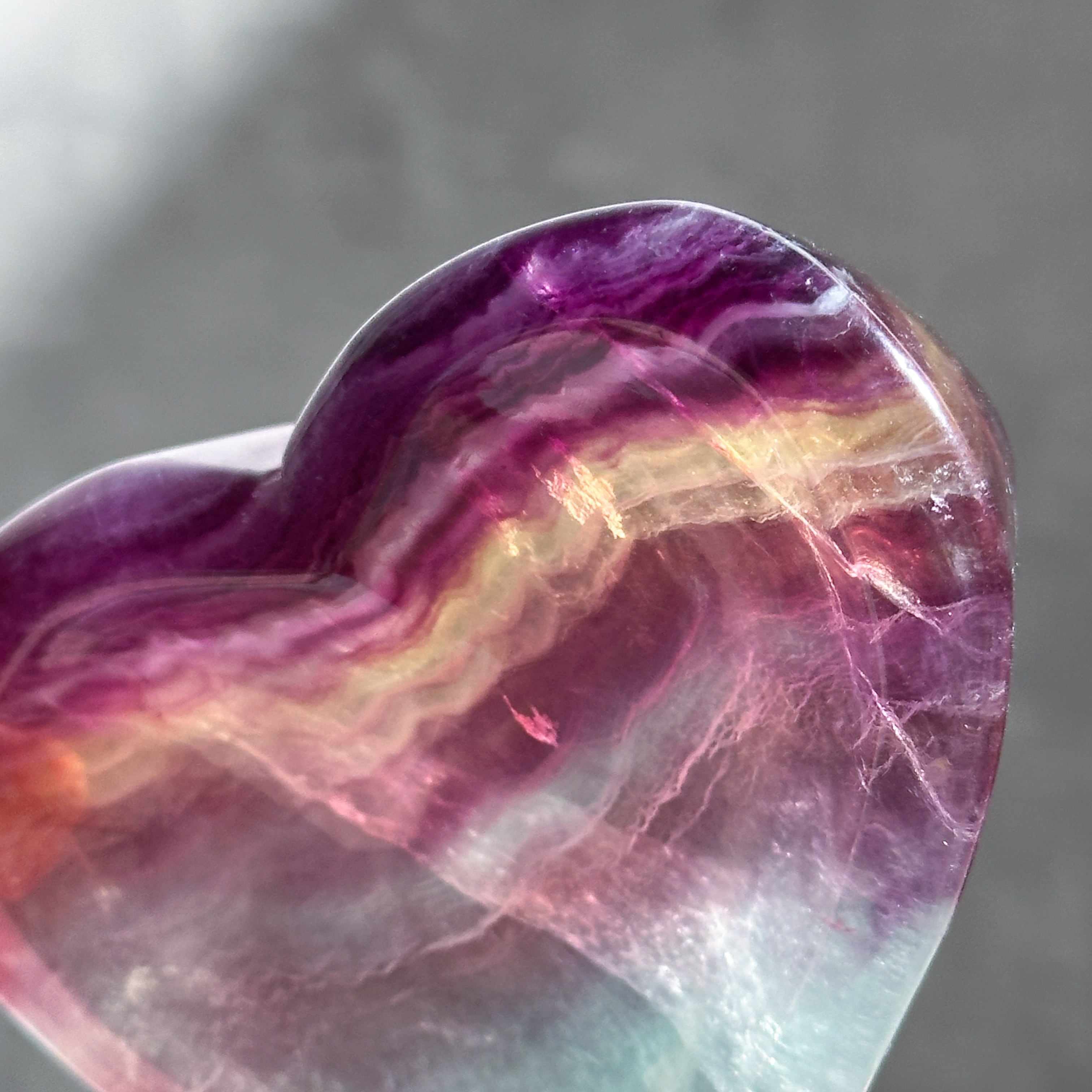 レインボーフローライトハート型のうつわ03◇ RainbowFluorite