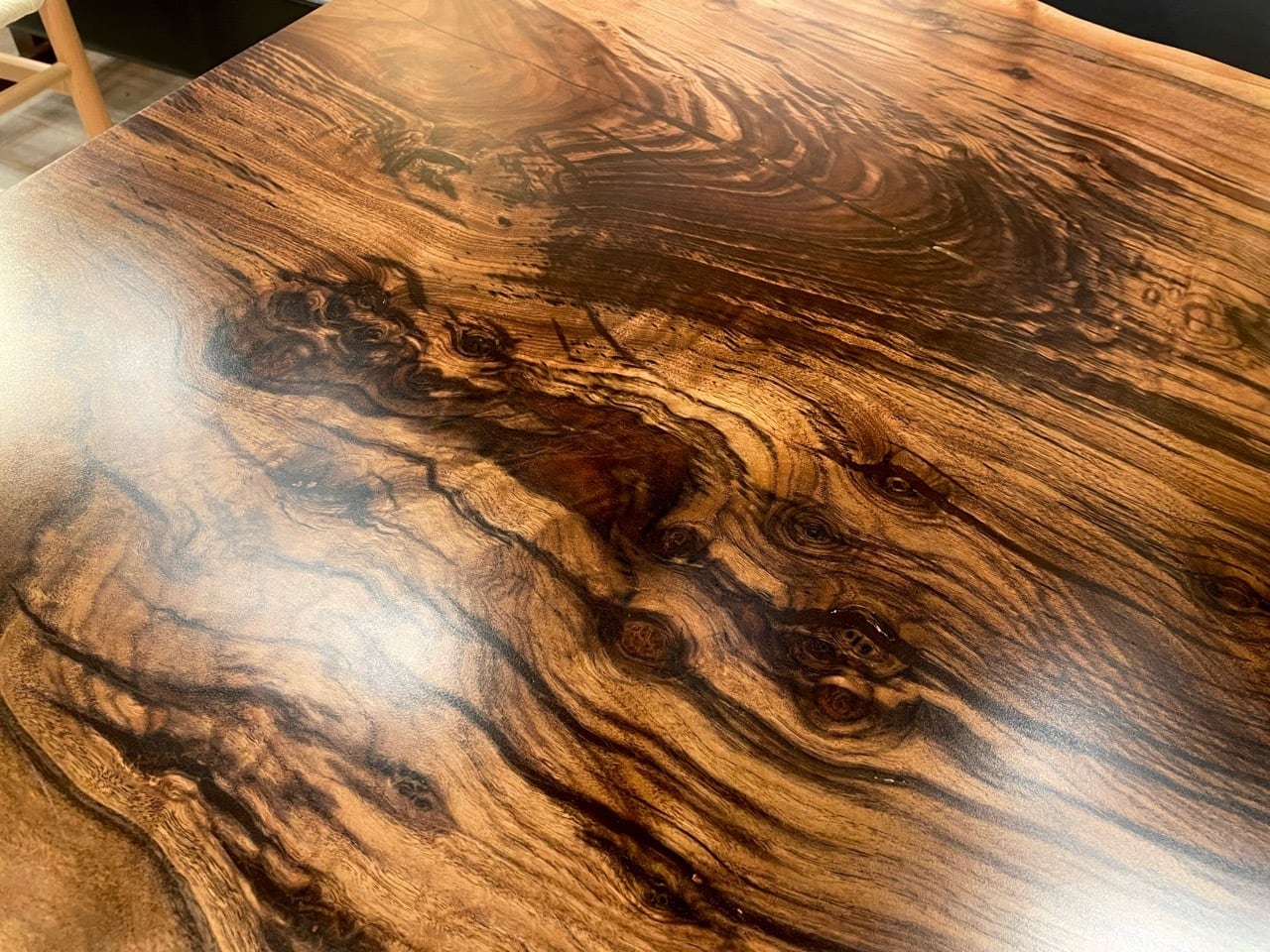 クラロウォールナット_2250×950-790-900×43_浅草本店_テーブル天板/一