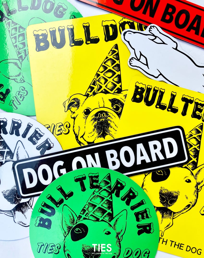 DOG ON BOARD マグネット ステッカー | ties