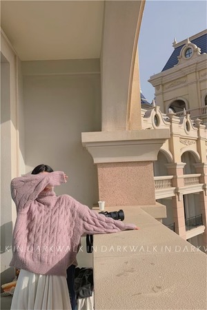 ケーブル編み タートルネックニット　AJ11009-2705