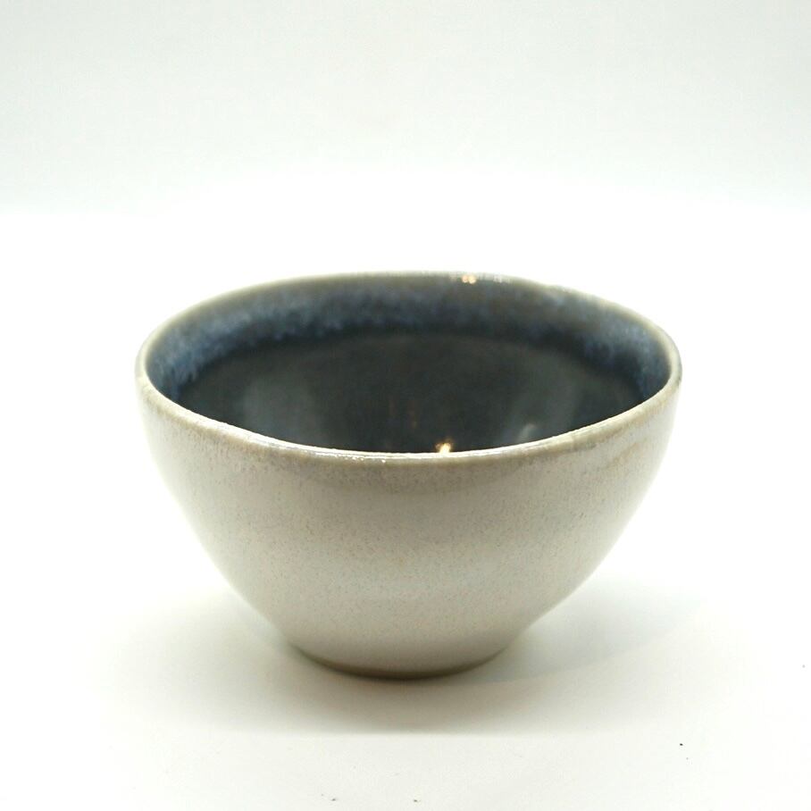 広瀬佳子 丸ゆのみM 白茶×藍