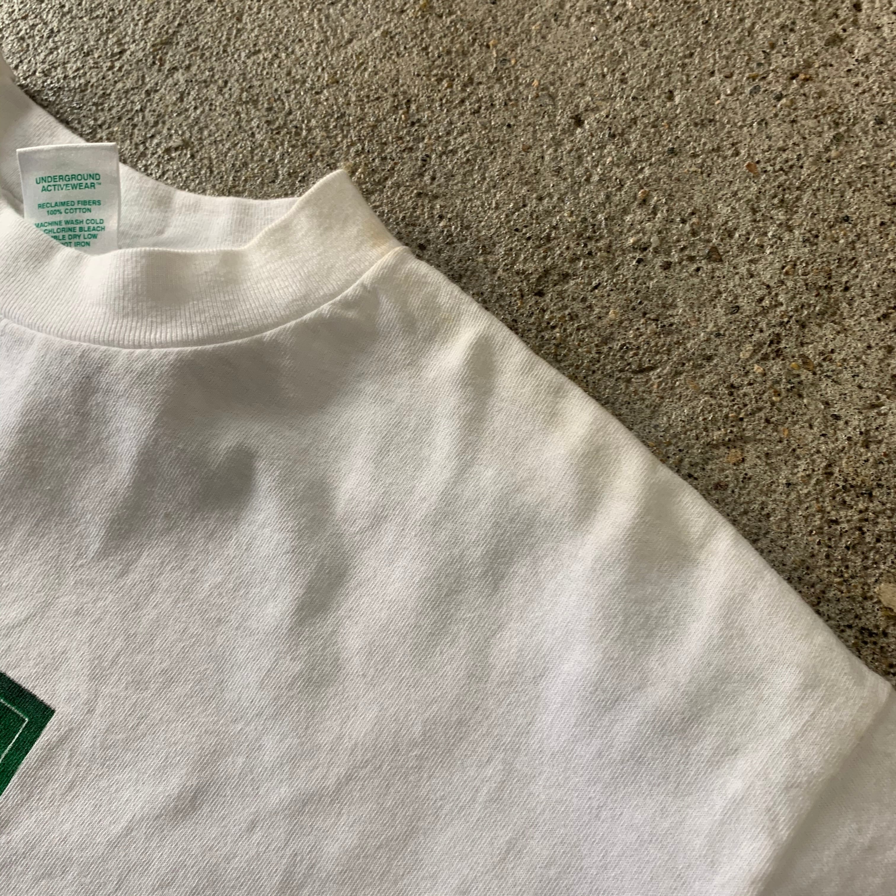 90s 10,000 maniacs T-shirt | What