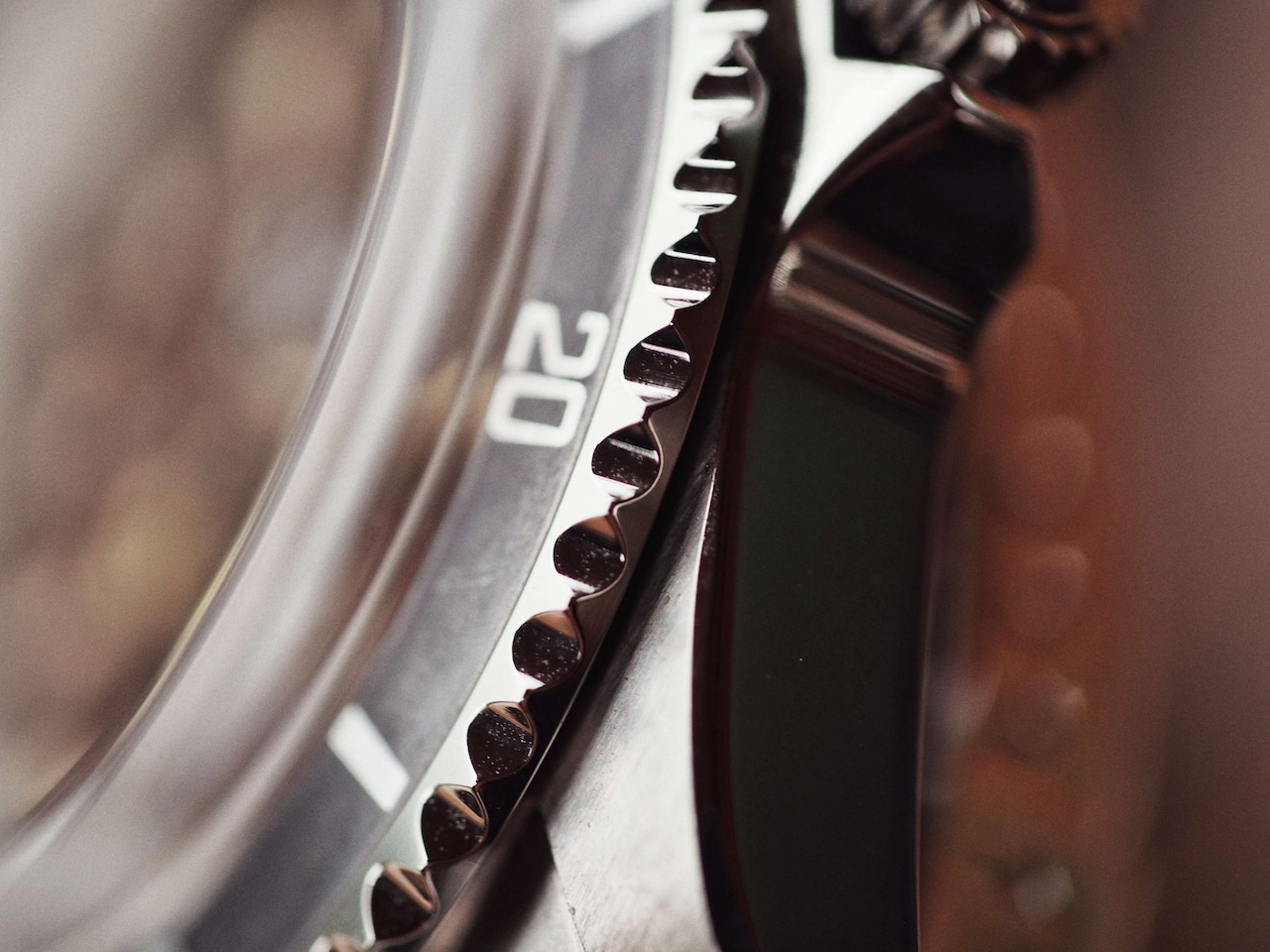WMT Royal Marine – ( Tropical Brown ) Metal Band + Italian Leather Strap ” Aged ” Edition