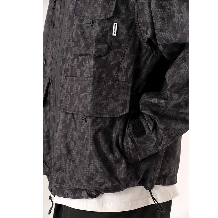 ★MULTI-POCKET CAMOUFLAGE JACKET WITH HOOD　　　A0786