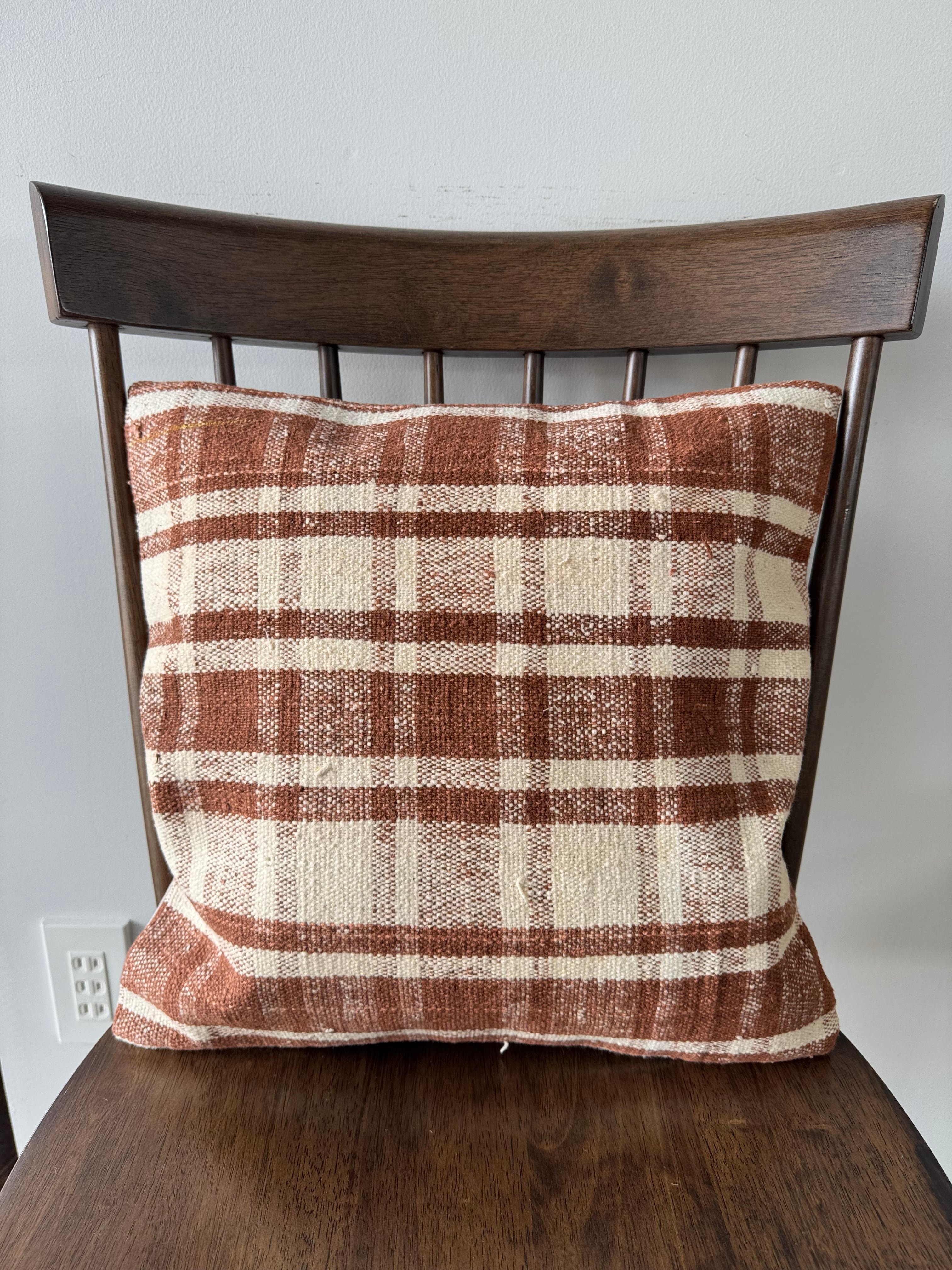 ヴィンテージ トルコラグ 刺繍クッションカバー 40x40 TRC176