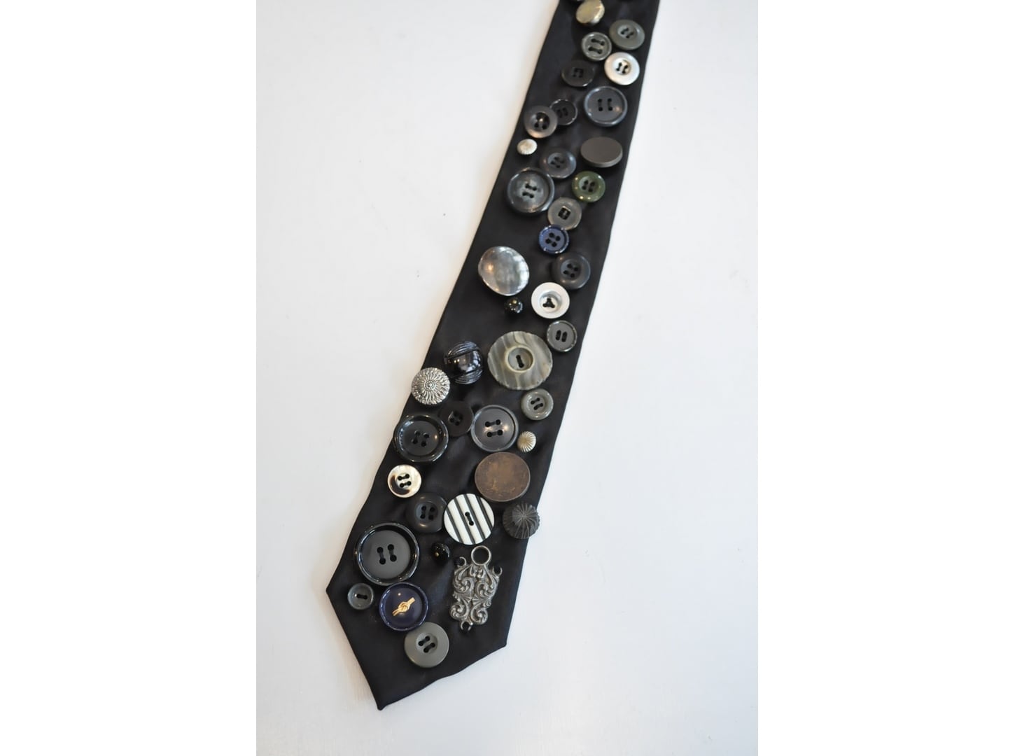 sandglass cajiaira】button tie /【サンドグラス ケシアイラ】ボタン