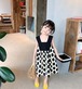 ワンピース ノースリーブ ドット 子供 モノトーン 水玉 Aライン 春 夏 秋 フレア スクエアネック 子供服 キッズ 韓国 韓国子供服 女の子 女児 人気 おすすめ かわいい 可愛い おしゃれ オシャレ プレゼント 贈り物 ギフト 誕生日 バースデー お出かけ 旅行 90 100 110 120 130 140 1歳 2歳 3歳 4歳 5歳 6歳 7歳 8歳 9歳 10歳 11歳