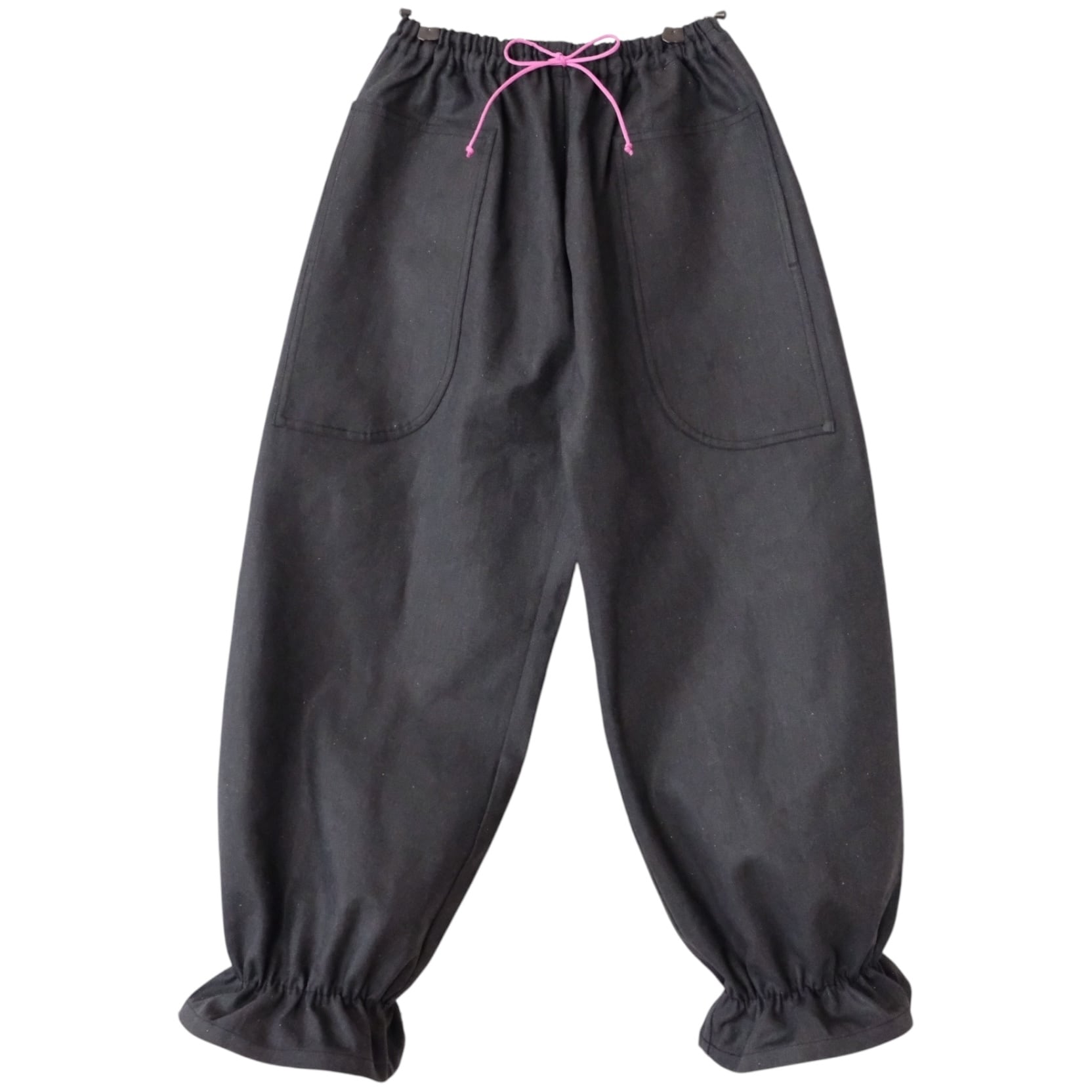 しっとりとしたデニムドロワーズ