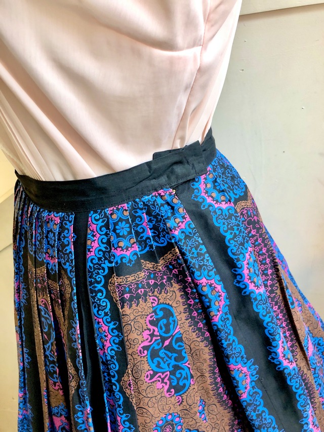 50s vintage Black × Paisley Skirt