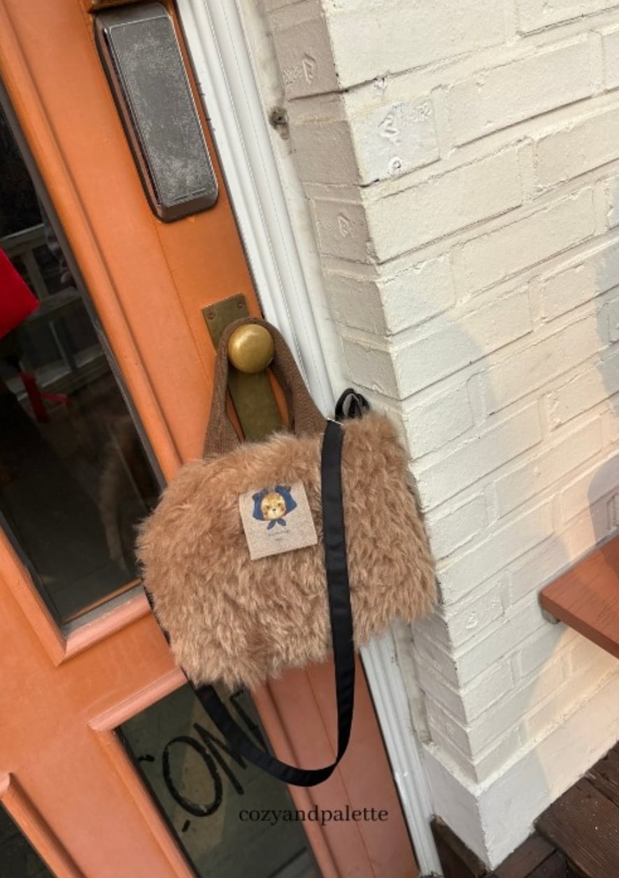 即納【COZY N】Cheeselet Walk Bag Winter Fur