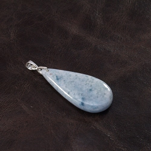 糸魚川 青翡翠 しずくペンダントトップ 4.8g