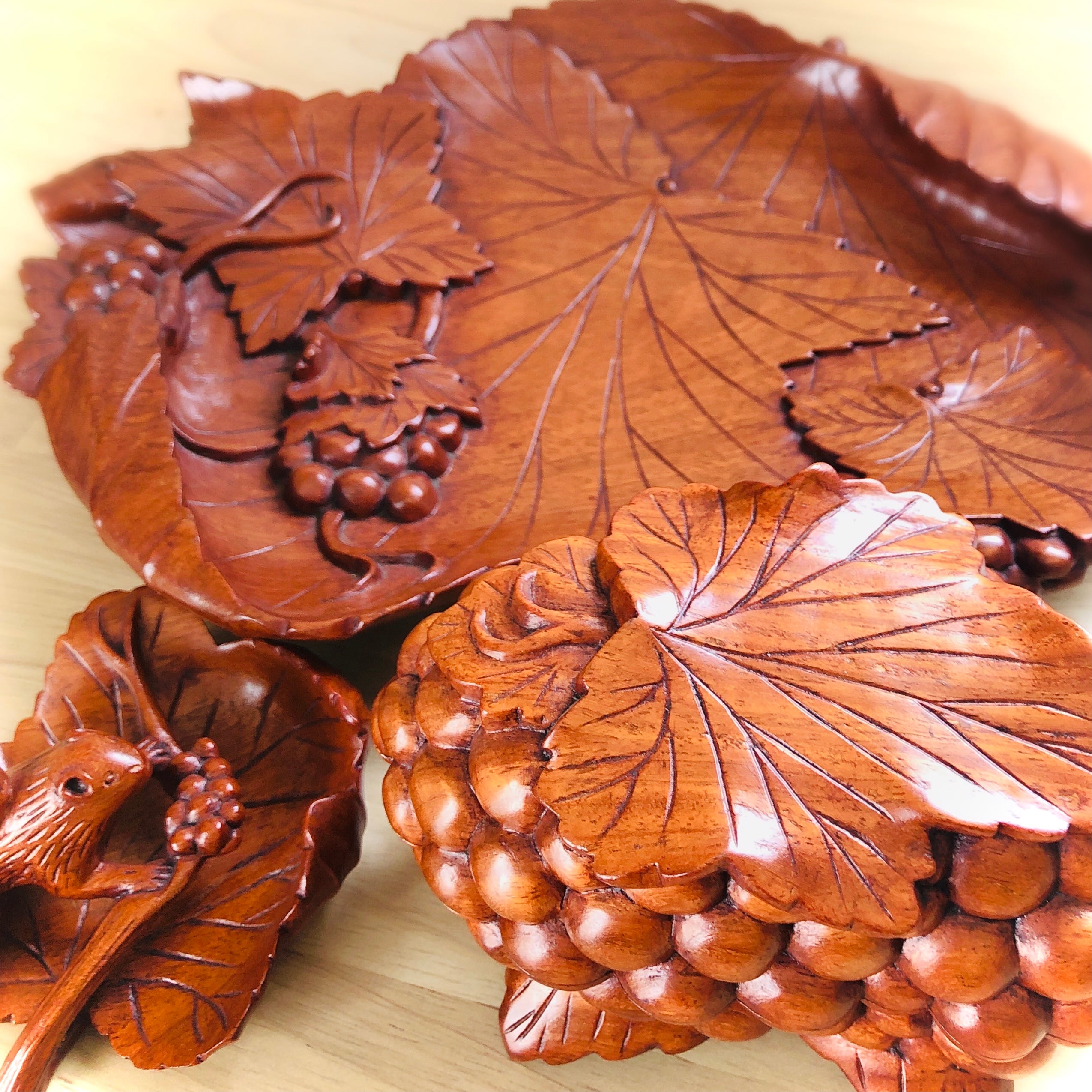 宝物コレクション軽井沢彫天然木彫刻アート工芸品靴べら葡萄ぶどうブドウ彫刻デザイン 宝物コレクション軽井沢彫天然木彫刻アート工芸品靴べら葡萄