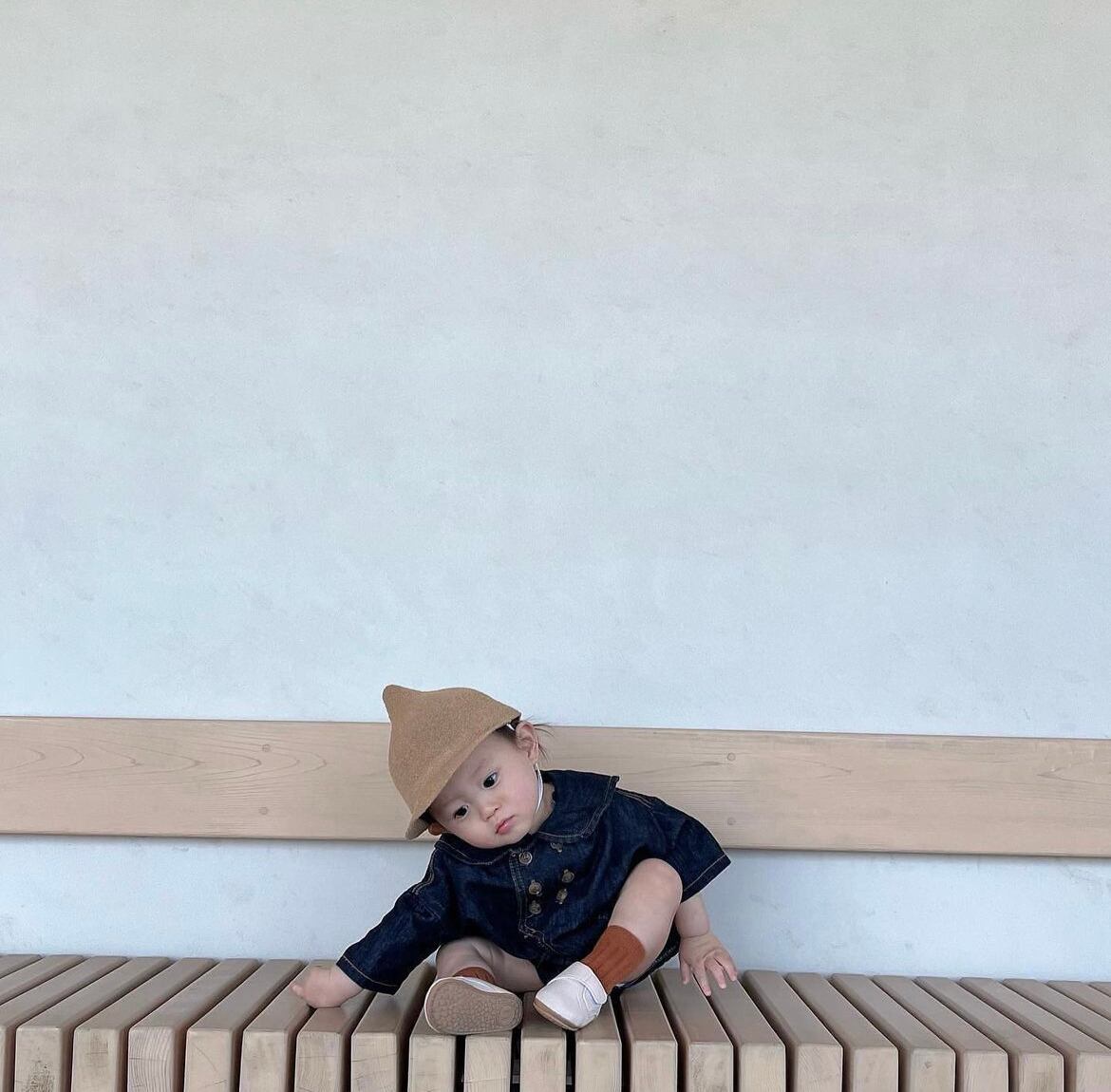 即納】乳児用とんがり麦わら帽子 | TAMSmuu