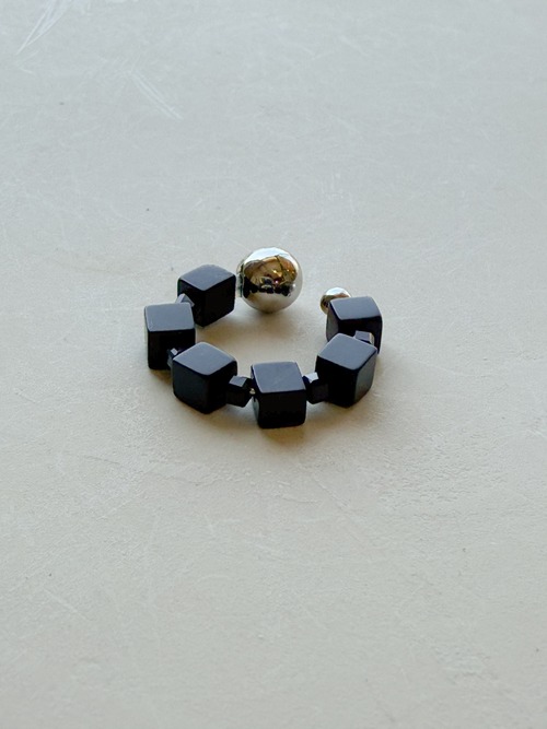 感動イヤーカフ/ mensもおすすめ（マットブラック）