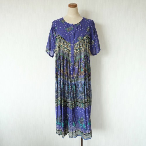 インドのふんわりワンピース