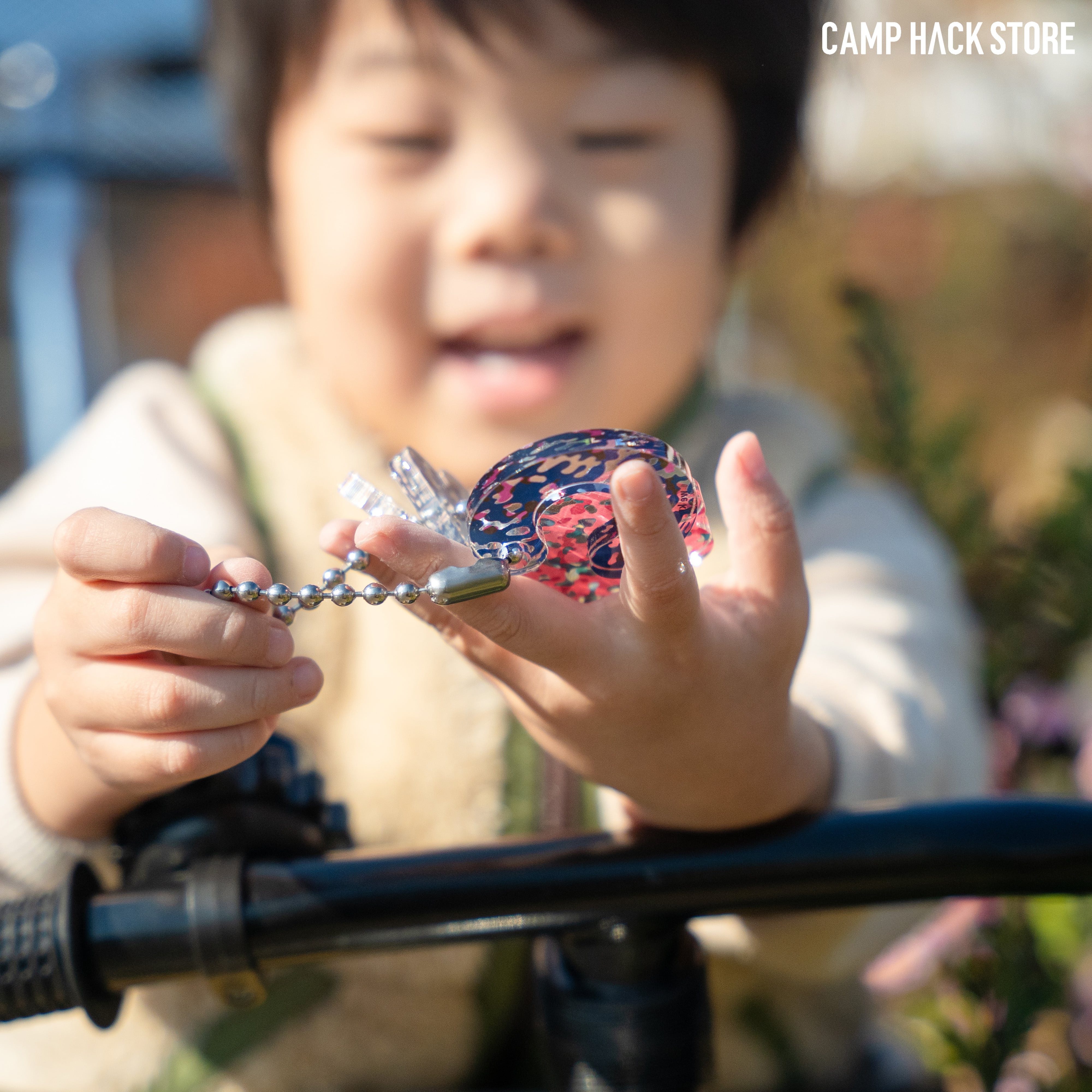 見つけられるかな〜？「ミッケ」 | CAMP HACK STORE