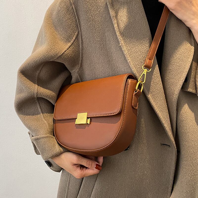 レッド オータム 秋物 ウィンター 冬物 サドルバッグ シートバッグ 手作りハンドバック71815801580