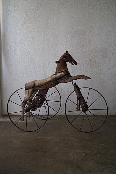 駆け上がる木馬-antique wooden horse | アンティーク.ヴィンテージ