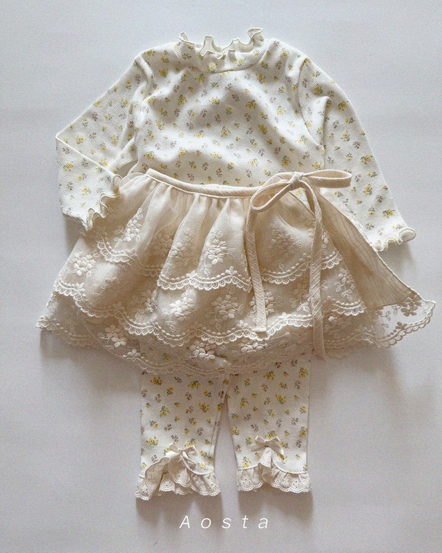 即納⌇カメリア レギンス