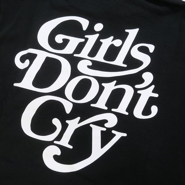 Girls Don’t Cry パーカー黒