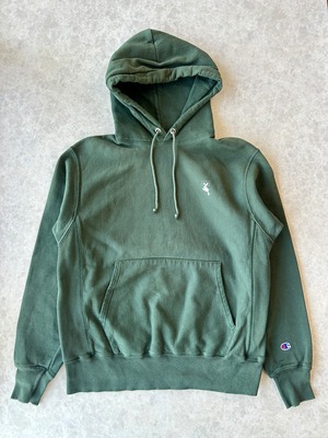 Champion チャンピオン モスグリーン 指ハートリバースウィーブ パーカー