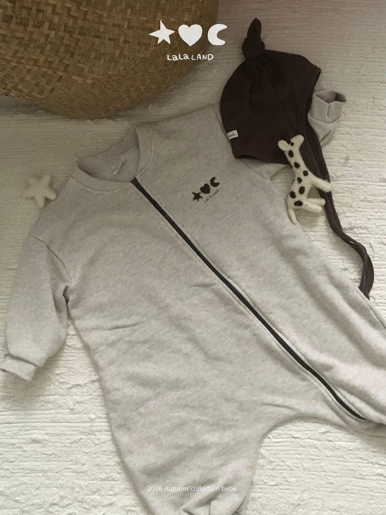 【予約商品】bebe terry zip-up suit