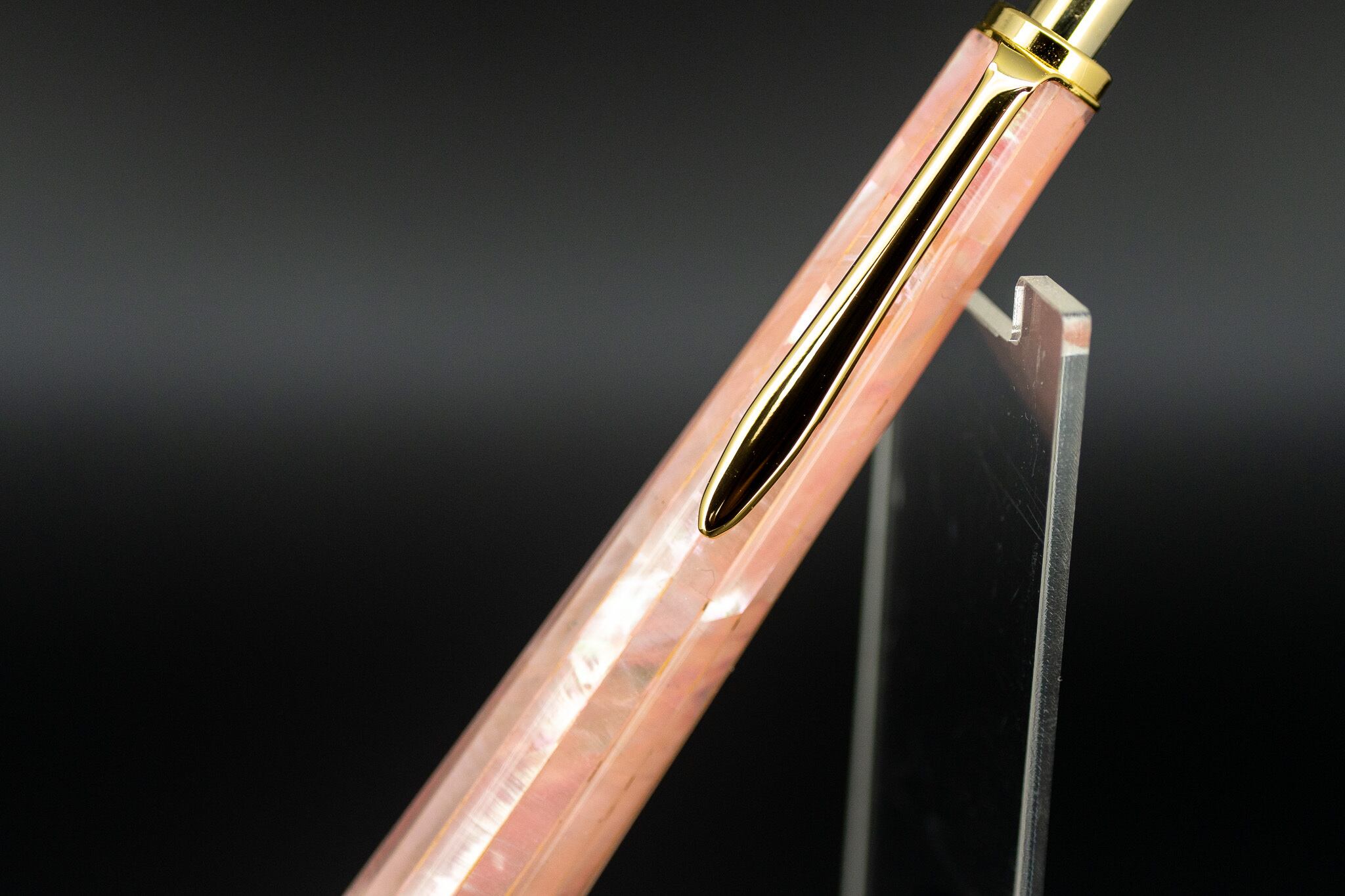 【海洋の宝石】 ピンクアバロン gold MP