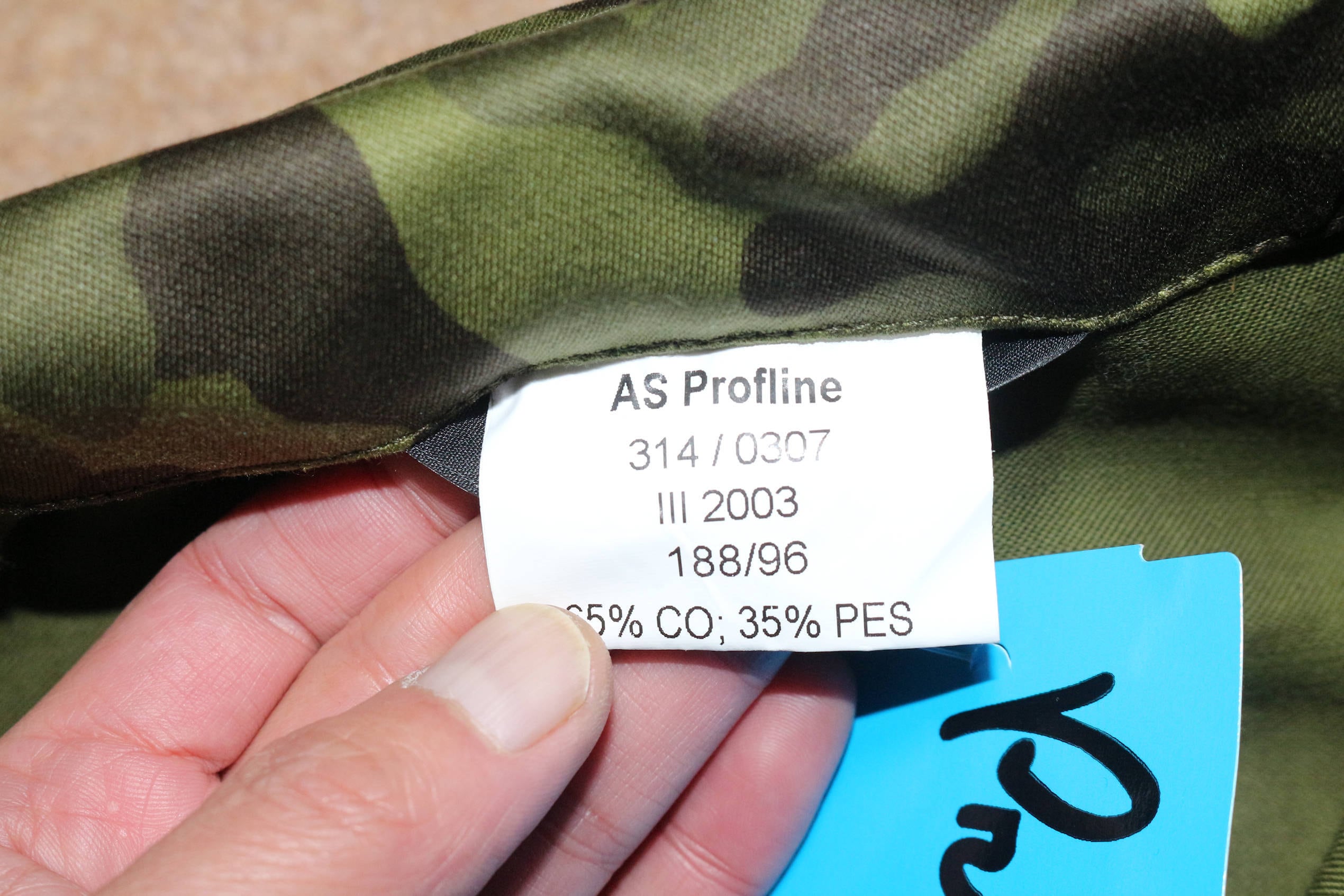 お宝 激レア 新品タグ付き エストニア軍用 迷彩ジャケット パンツ 1式