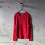 Rounded ribbed red knit