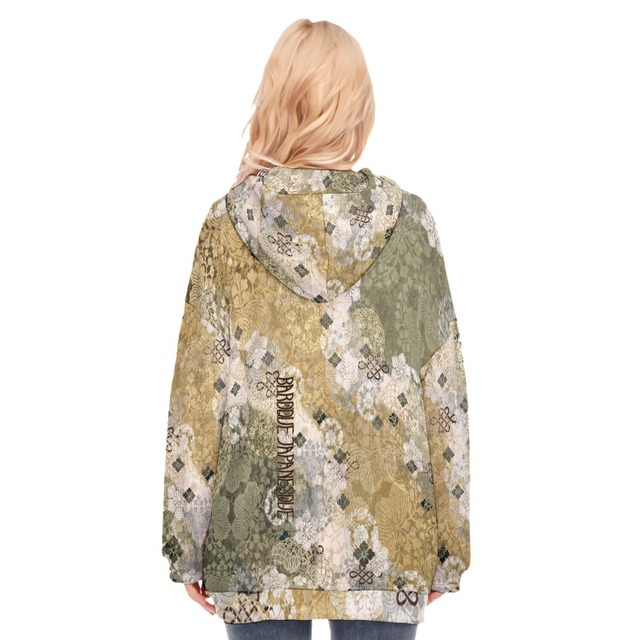 和紋様装飾　木蘭色　和柄ユニセックスジップアップパーカー　ドロップショルダー