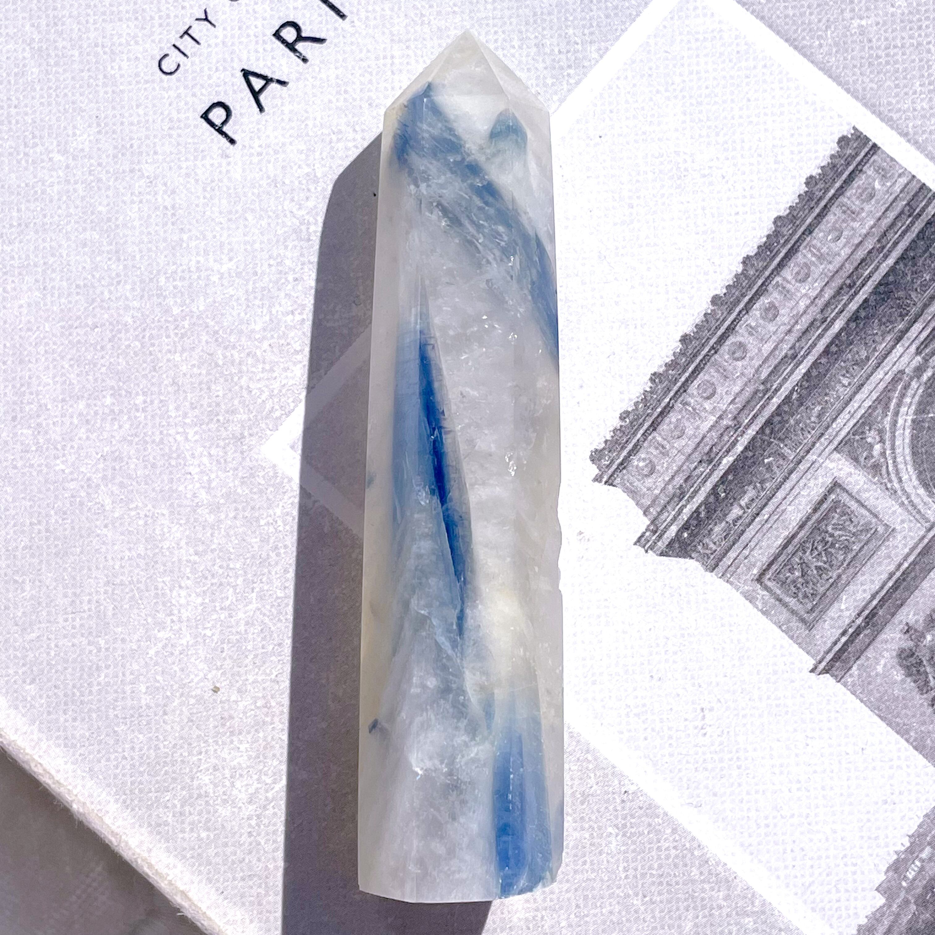 Kyanite in Quartz Point 2 ✧ カイヤナイト in クォーツ