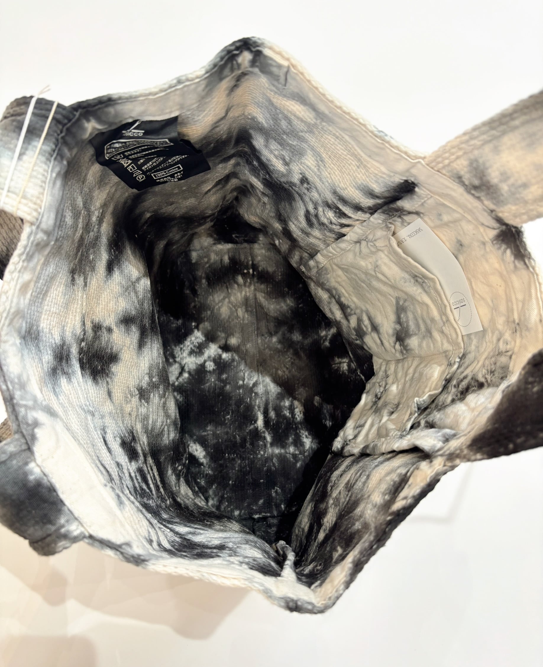 公式WEBショップ限定】名古屋黒紋付染 Tote 40 | sasicco公式Webショップ