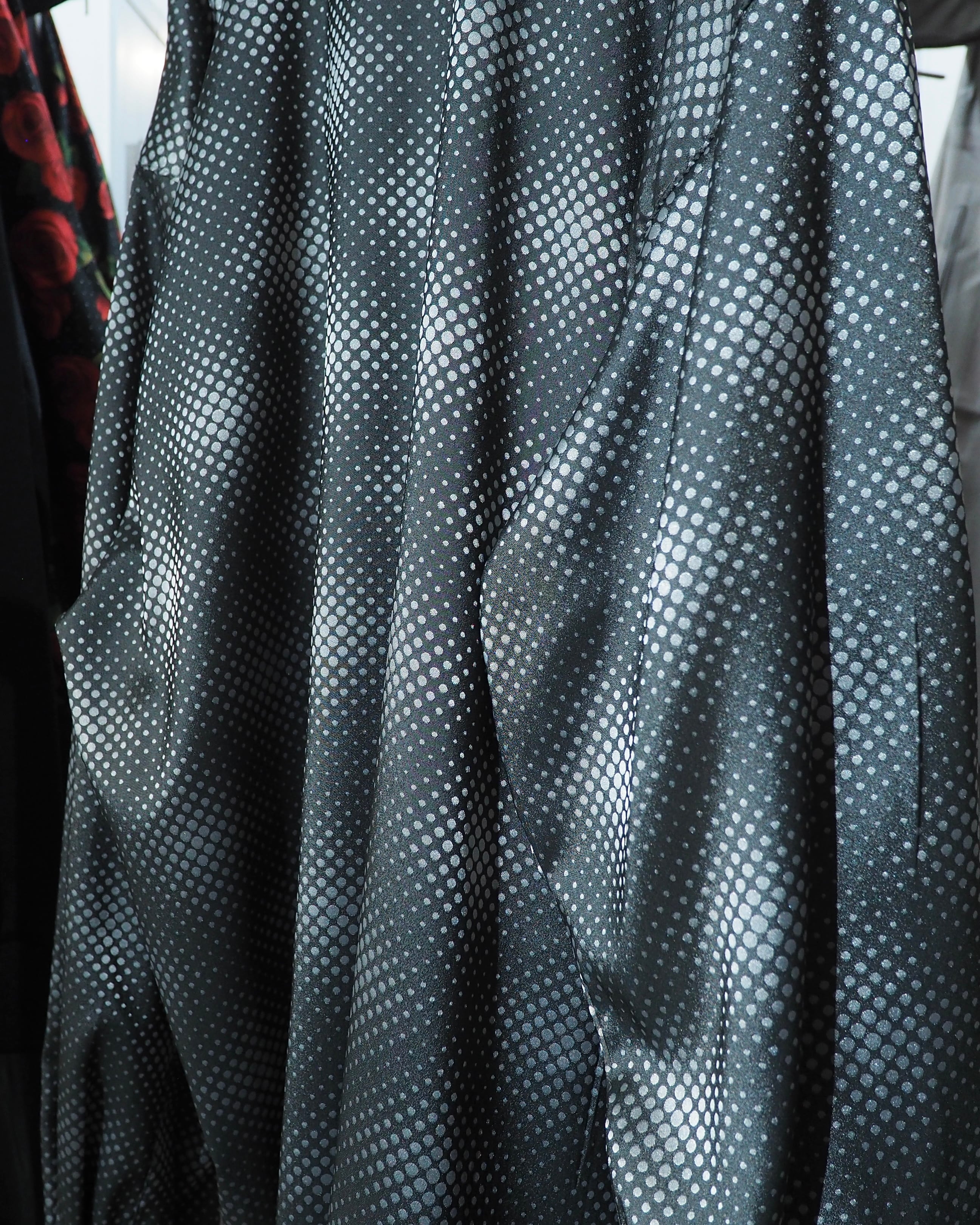 1990s Glossy Dot pattern vintage Drape loose stand collar shirt