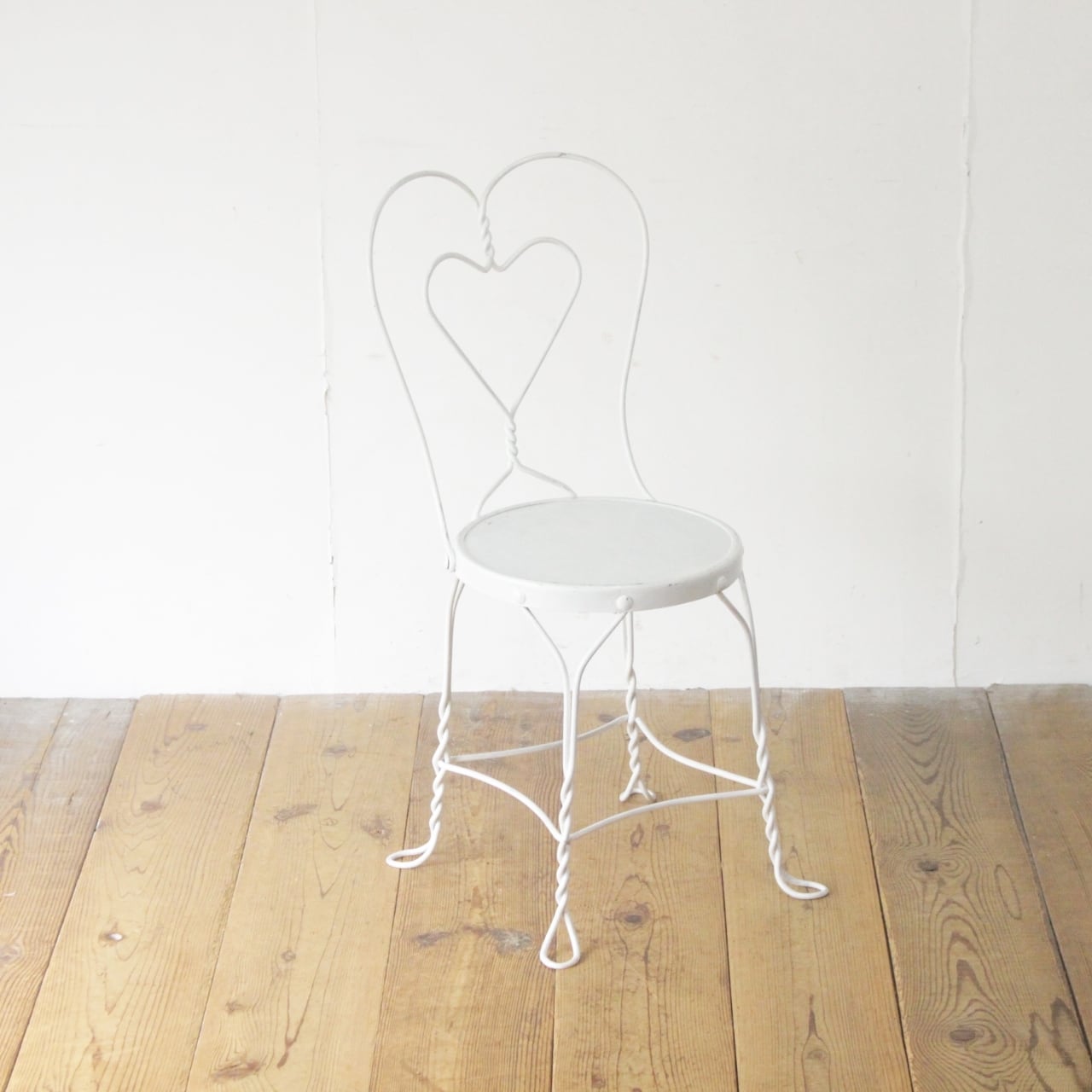 ガーデンチェア ワイヤーチェア アイアン テラス 店舗什器 ペイント 白 ヴィンテージ 1/PGT08048