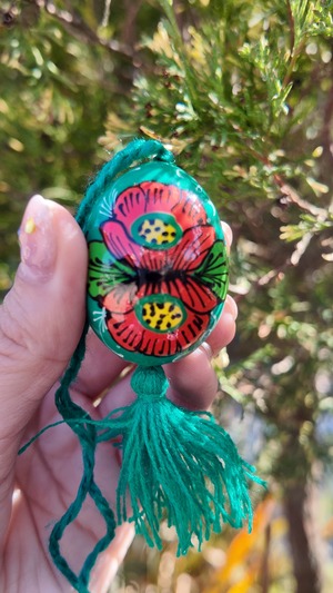 装飾用木製プィサンカ　小（イースターエッグ）　コロミヤモデル　