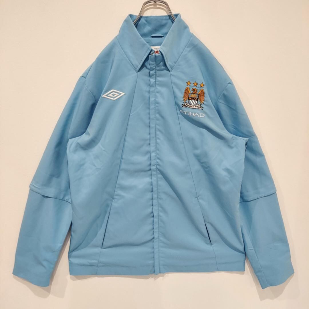 アンブロ マンチェスターシティー ナイロンジャケット サッカー 刺繍  