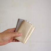 E R A. SPRKNG BUSINESS CARD CASE