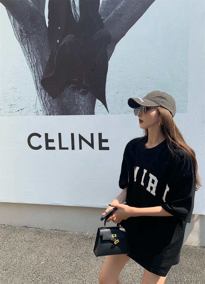 スタイルカジュアルルーズTシャツ レディースサマー薄手ブラックトップス かわいい 夏物 ブラックストロベリース12586965436