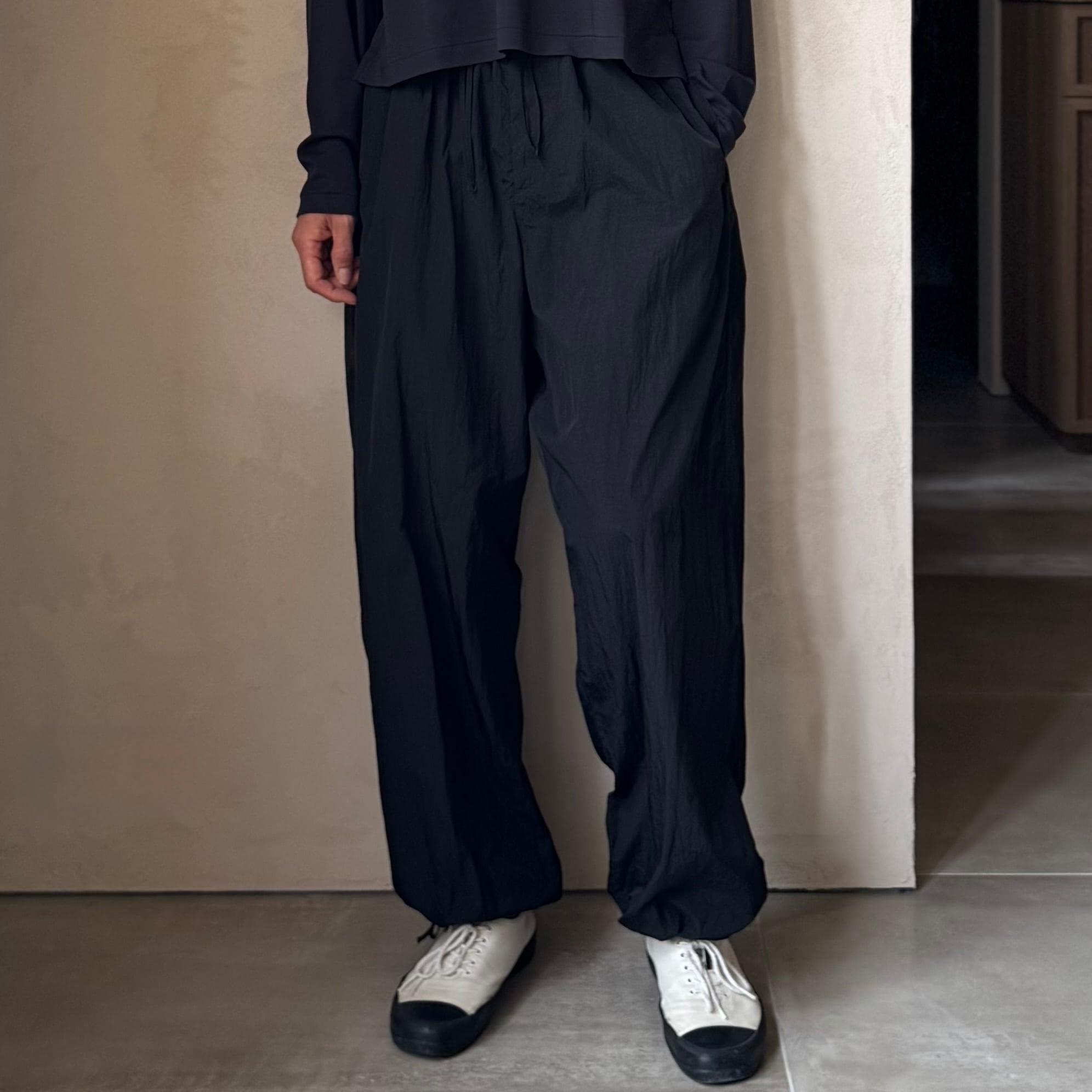 ATON｜HAND DYED NYLON UTILITY PANTS | HJ GALLERY