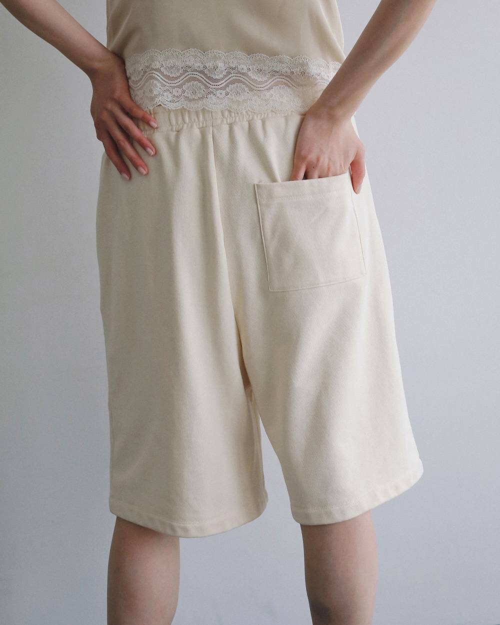 anuke(アンヌーク) Embroidery Half Pants | サウスオレンジ｜メンズ