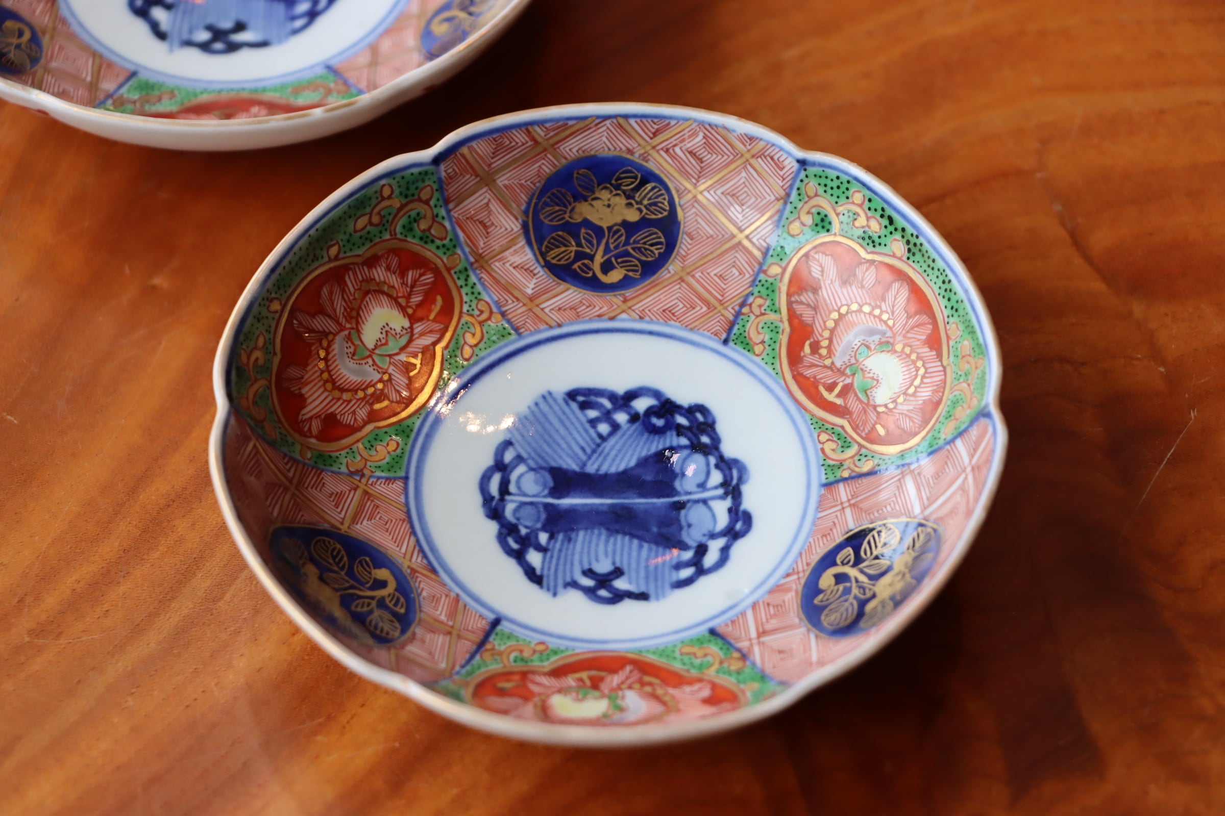 古伊万里　伊万里　染付　紅葉　八角皿　１客 古伊万里 八角皿 椿文・瑞獣文 染付 Antique Ko-Imari Octagonal Dish