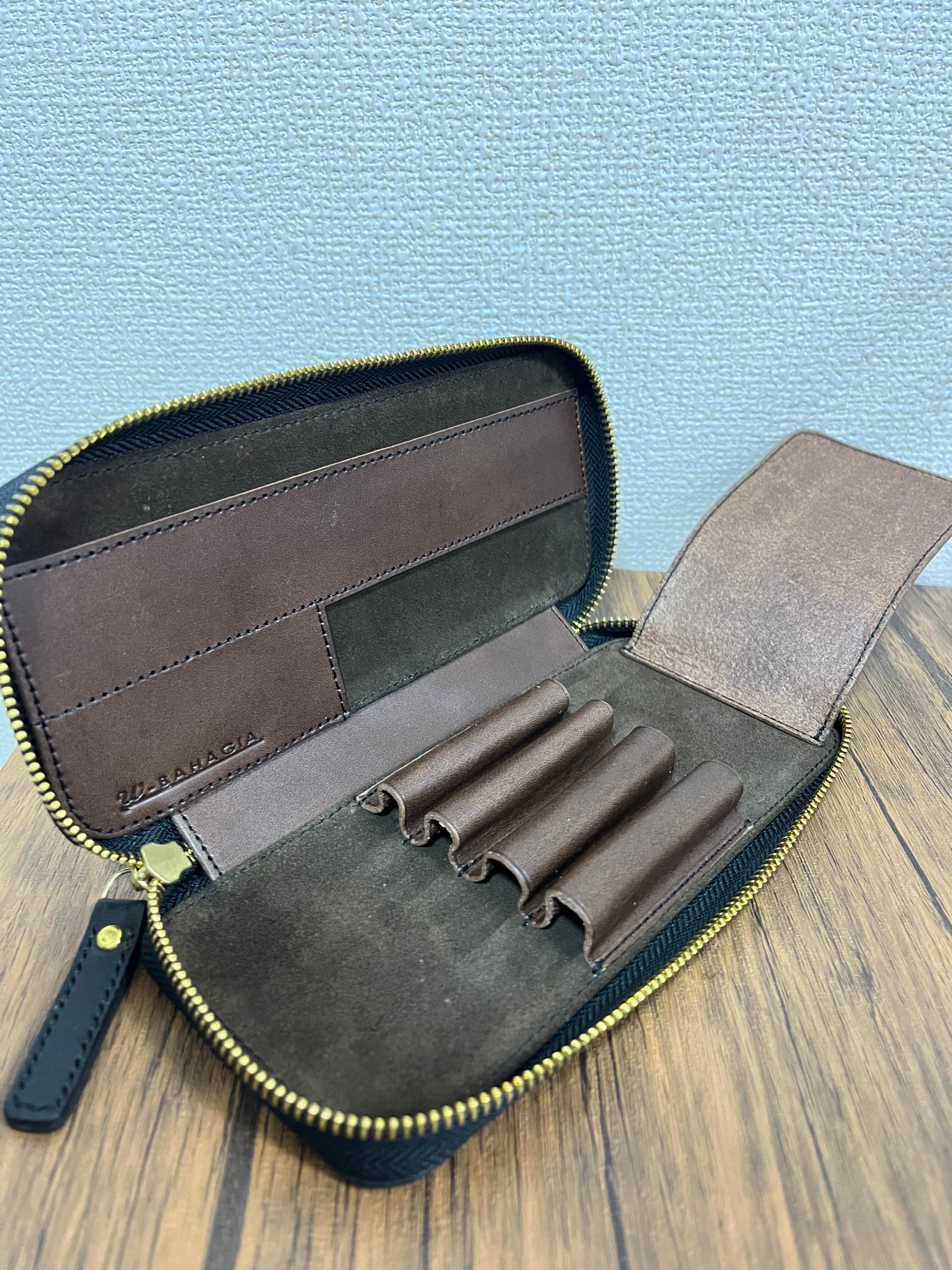 先着順！】 バハギアペンケースラウンドジップ型プエブロコッチネーラ 