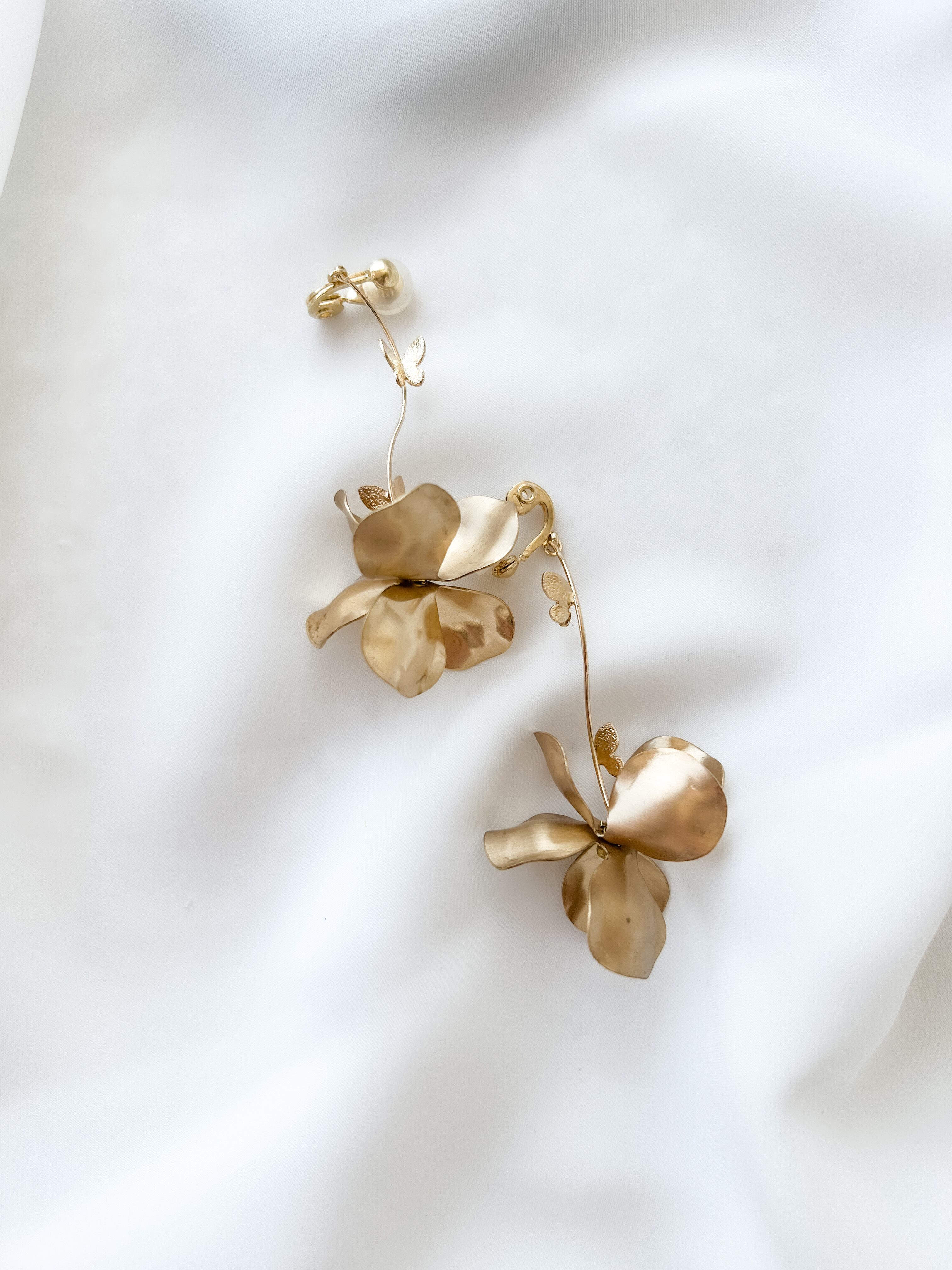 ゼクシィ掲載】butterfly flower | ブライダルアクセサリー flua 