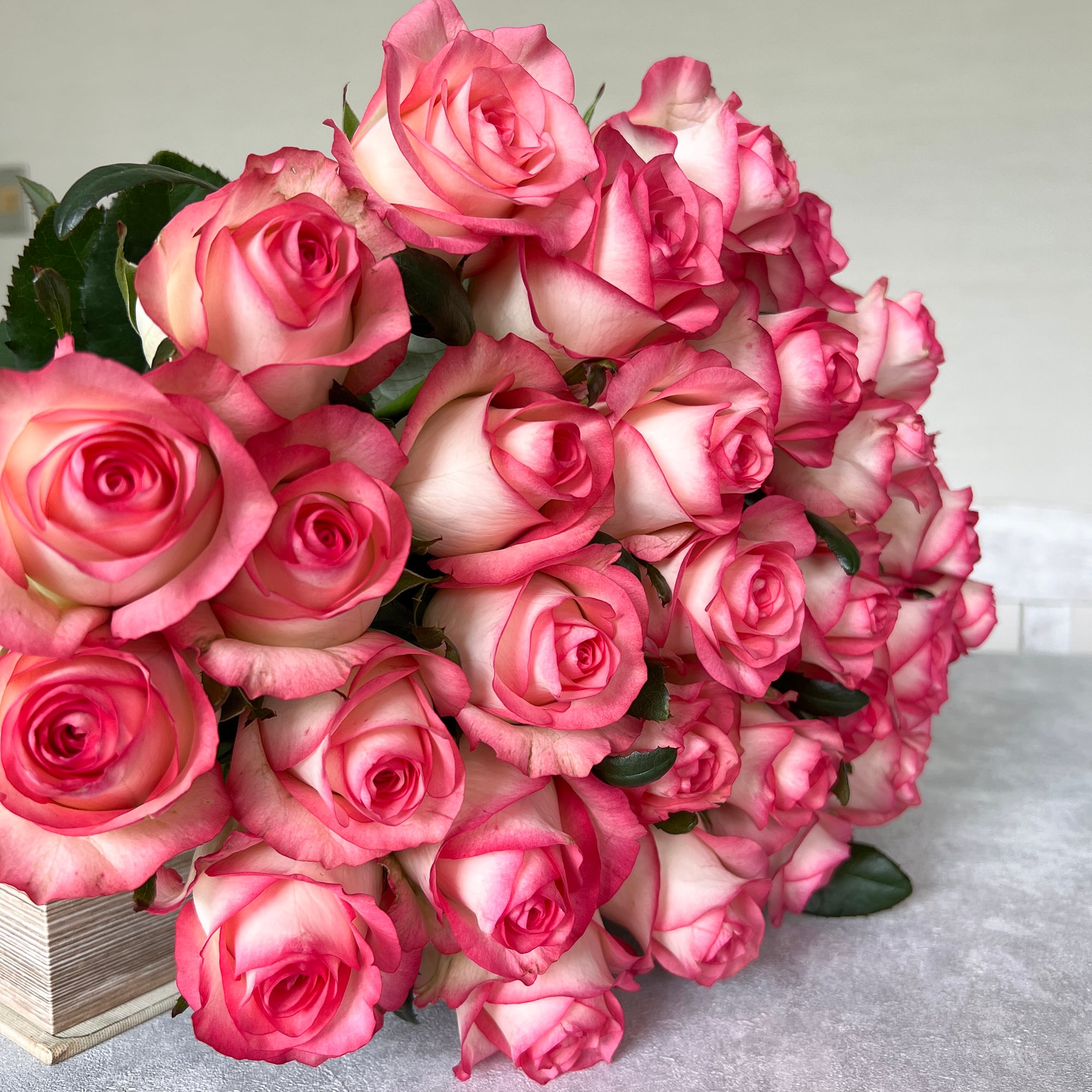 特選ローズ 30本【国産バラ☆高品質】☆フラワーロス削減 | 2020