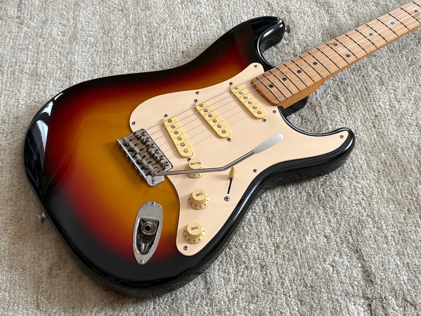 Squier Stratocaster SST-33 Silver Series '93-'94 | tenokuni-japan