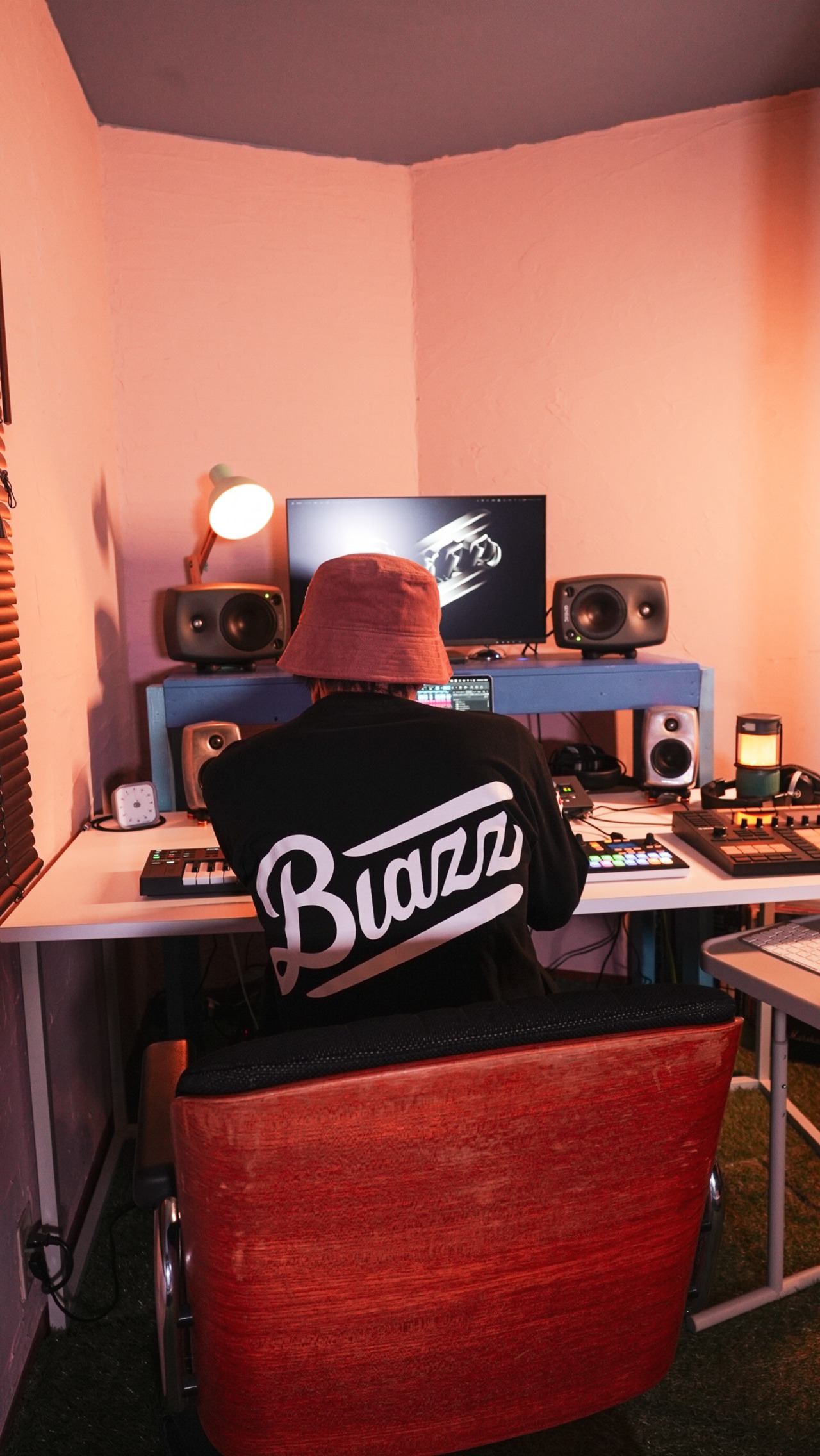 Organic Cotton Cord Bucket Hat [CORAL]