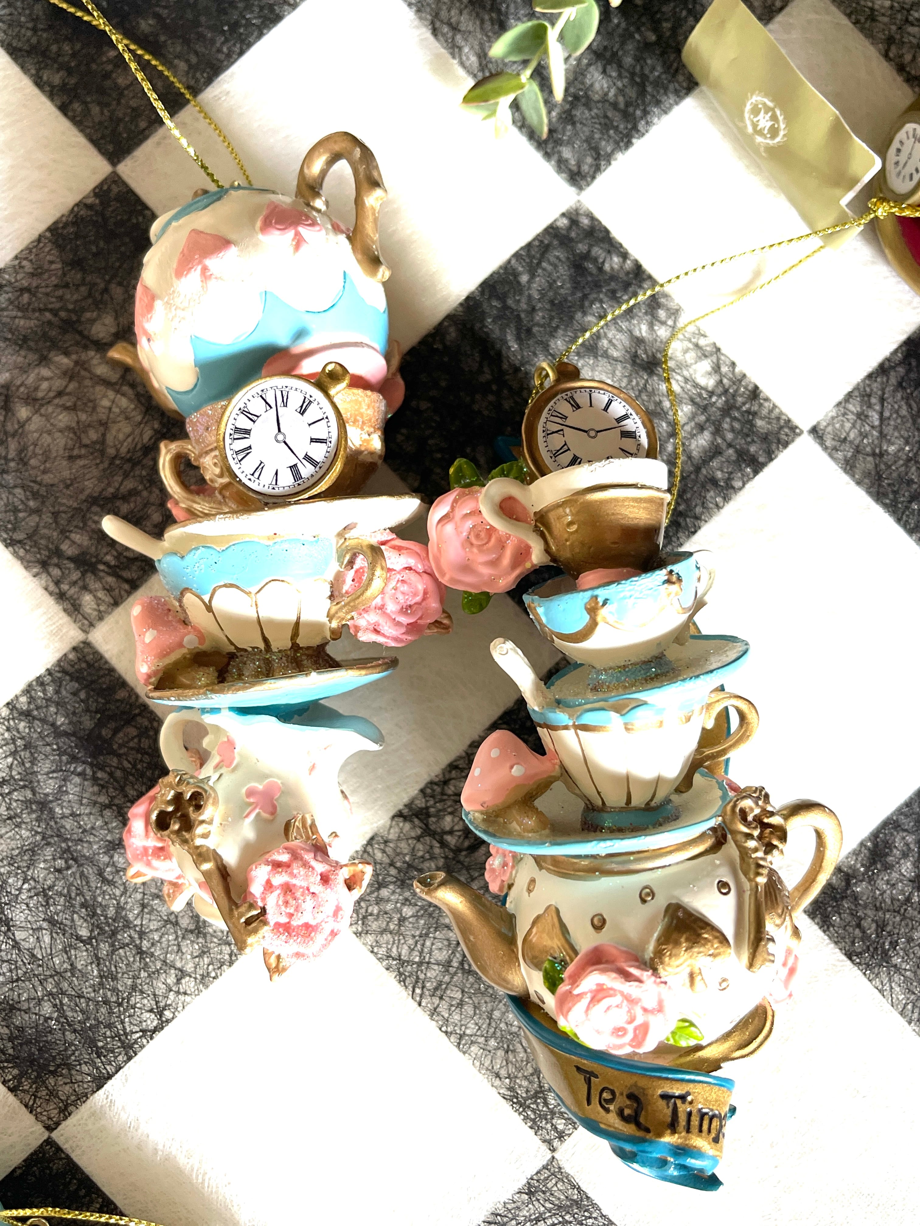 ◆オーナメント◆ティーカップ◆アリス◆ワンダーランド◆クローバー◆リボン◆