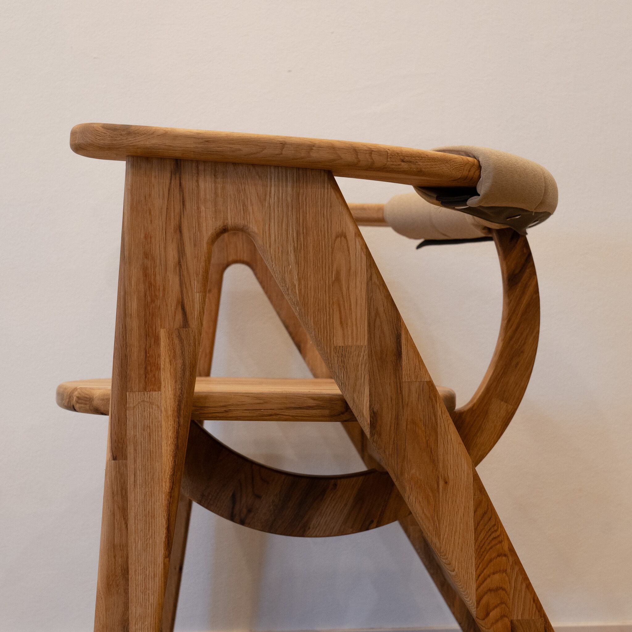 タモ】オーダー家具屋が作る優しさの椅子 身体に合わせて選べる展開 M