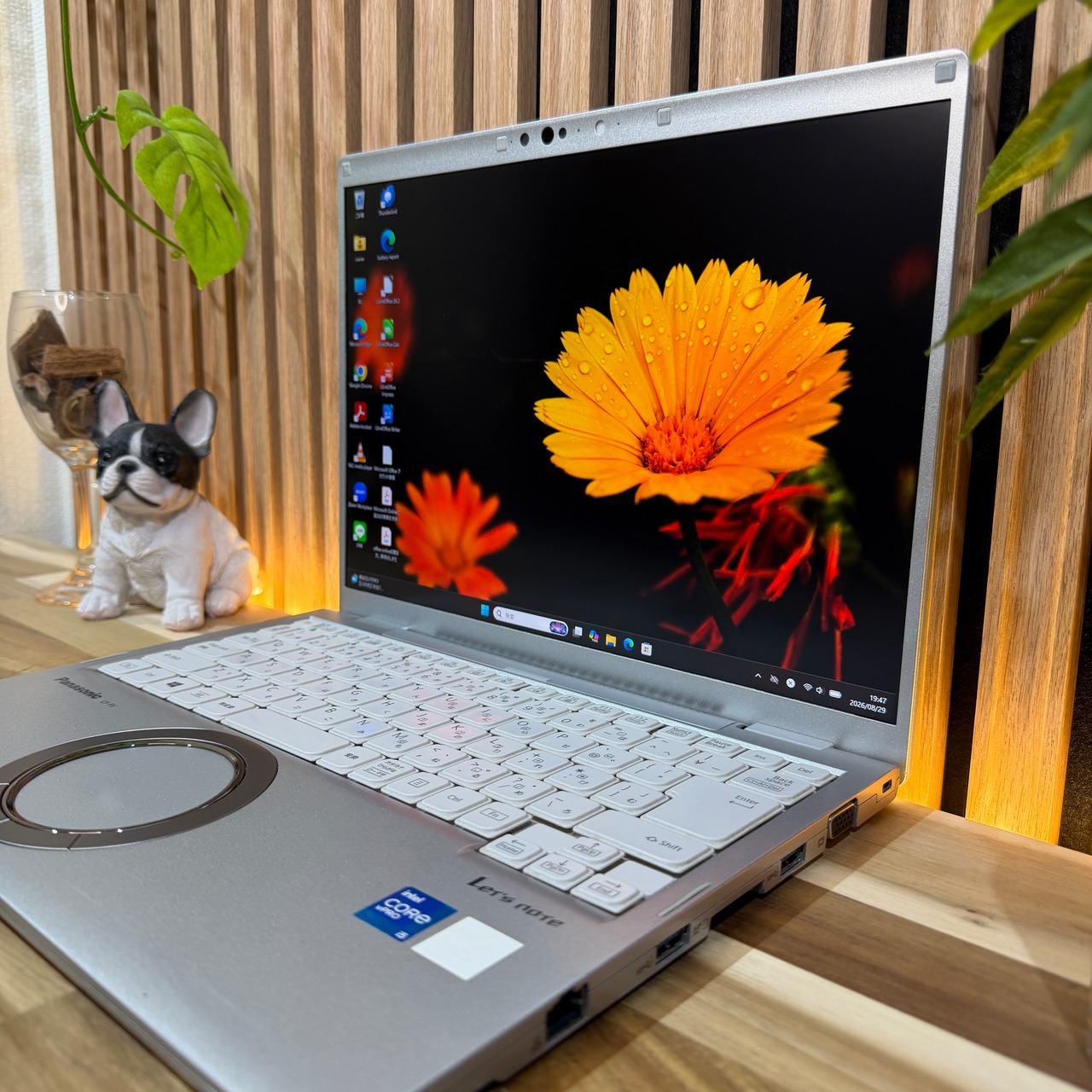 \ 公式ショップ限定価格❣️/ ☘️最新2022年発売‼️レッツノートFV1☘️メモリ16GB☘SSD256GB☘️第11世代 Core i5☘️14インチ☘️ノートパソコン☘️安心サポート＆3ヶ月保証付き