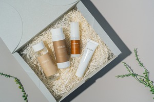 【定期便２ヶ月】モイストローション、ライトローション、エッセンスセラム、バリアクリーム